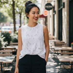 J.jill White Lace Front Sleeveless Lightweight Elegant Blouse Top